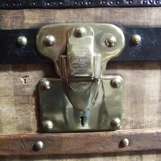 Louis Vuitton Antique Striped Steamer Trunk 7 of 9