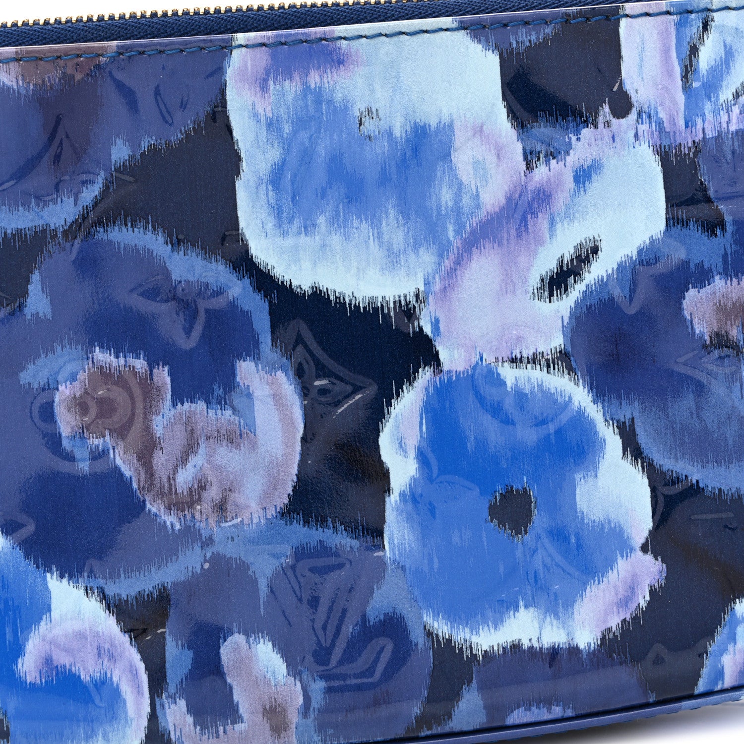 Louis Vuitton Vernis Ikat Pochette Accessories NM Grand Blue 8 of 10