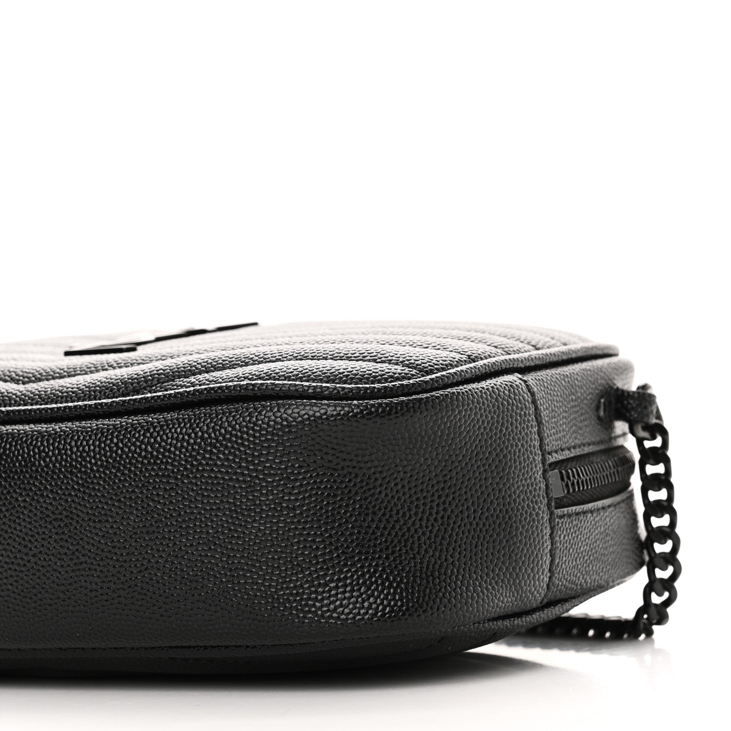 Saint Laurent Grain De Poudre Matelasse Monochrome Monogram Mini Lou Camera Bag Black 10 of 11