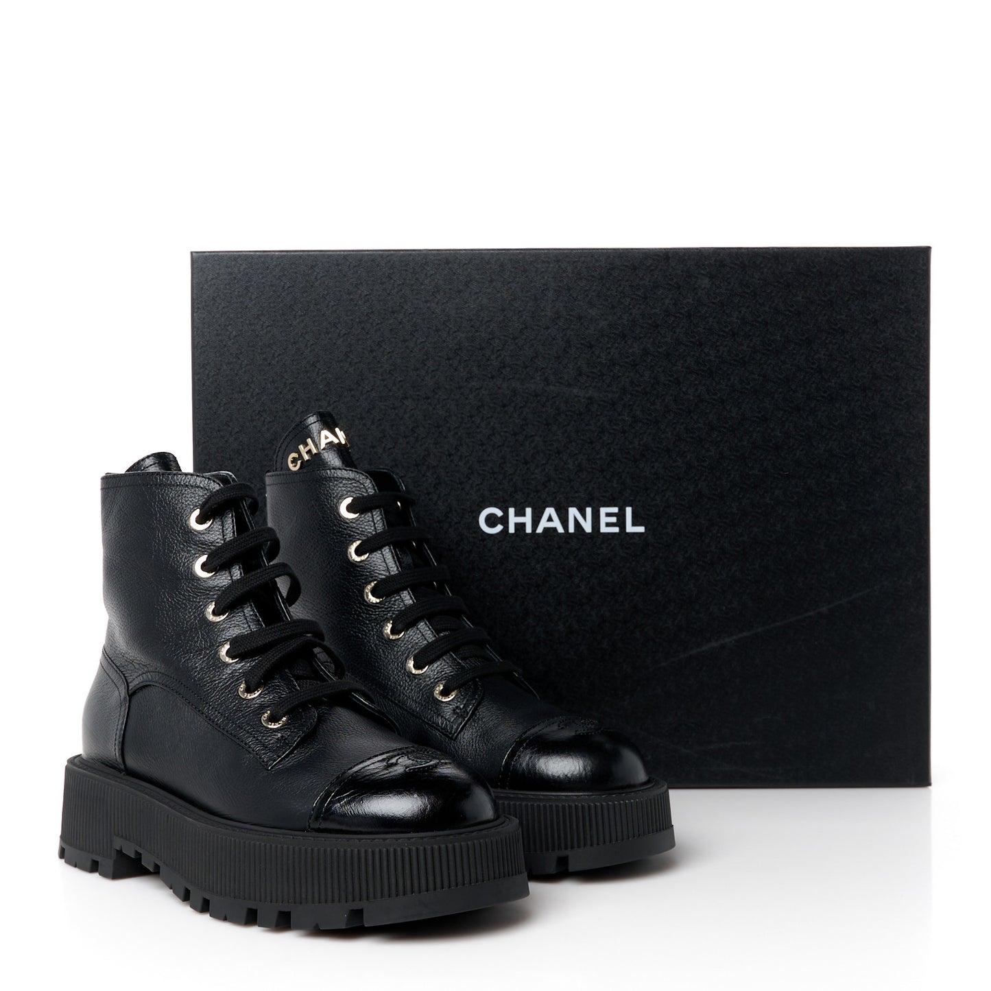 Grained Calfskin Shiny Calfskin CC Lace Up Combat Boots 39 Black