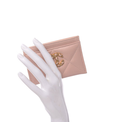 Chanel Shiny Goatskin Quilted Chanel 19 Card Holder Light Pink 2 of 9