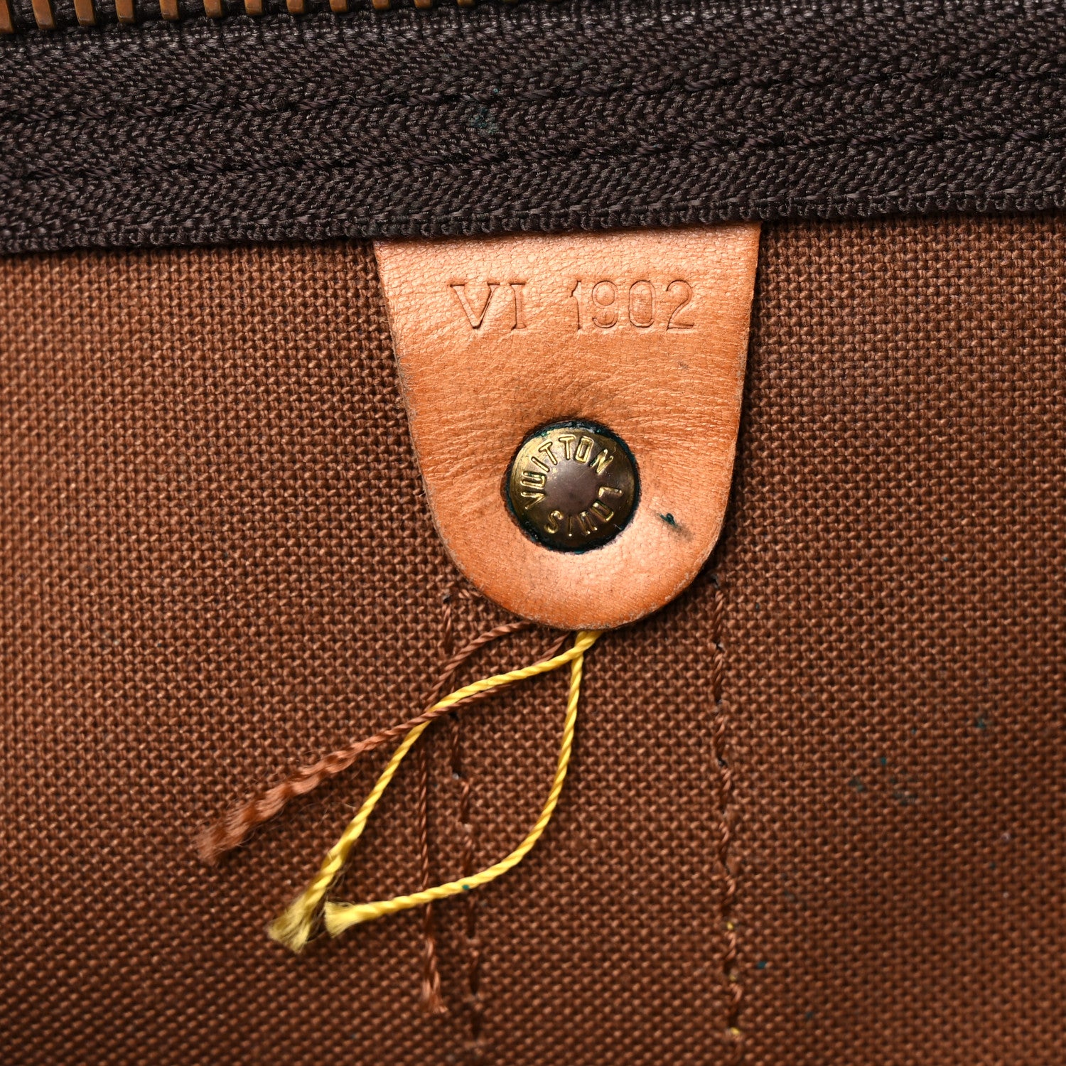 Louis Vuitton Monogram Keepall 55 7 of 19