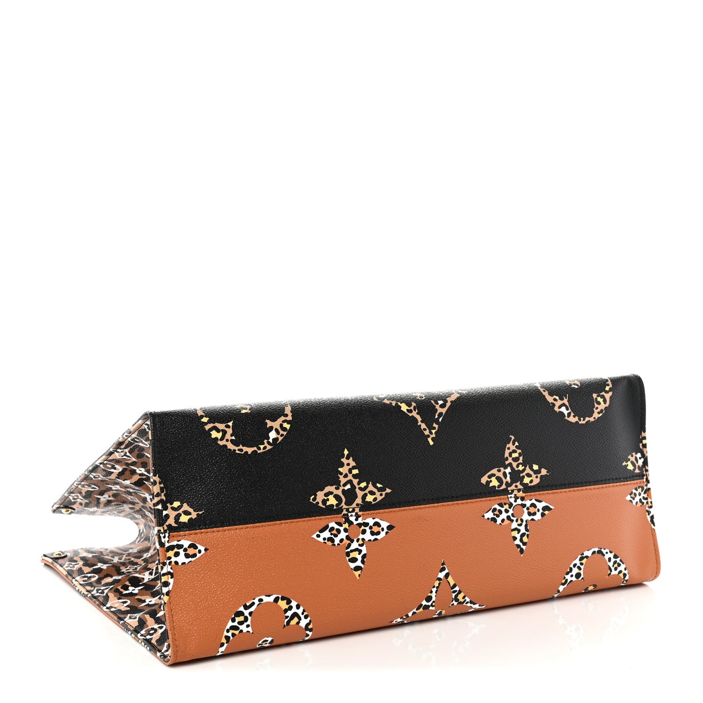 Monogram Giant Jungle Onthego GM Black