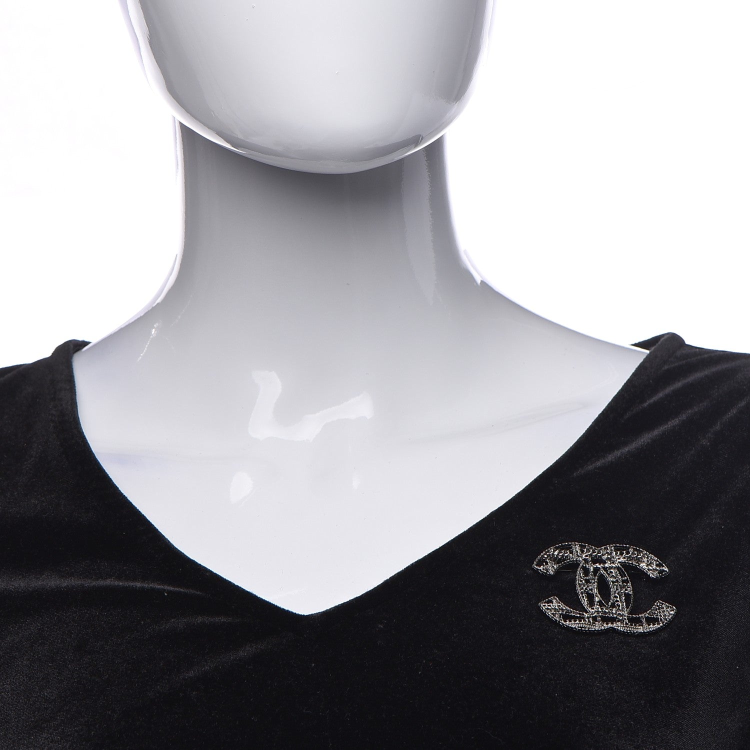 Chanel Ruthenium Chain CC Brooch 2 of 5