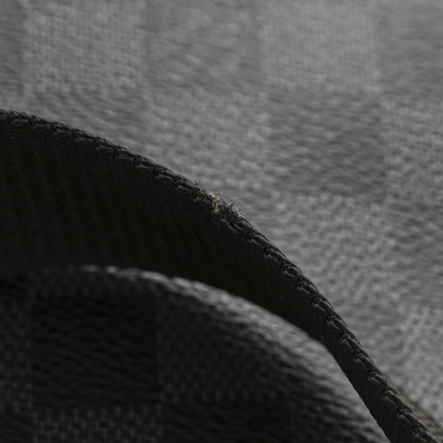 Damier Graphite Avenue Sling Bag NM NM