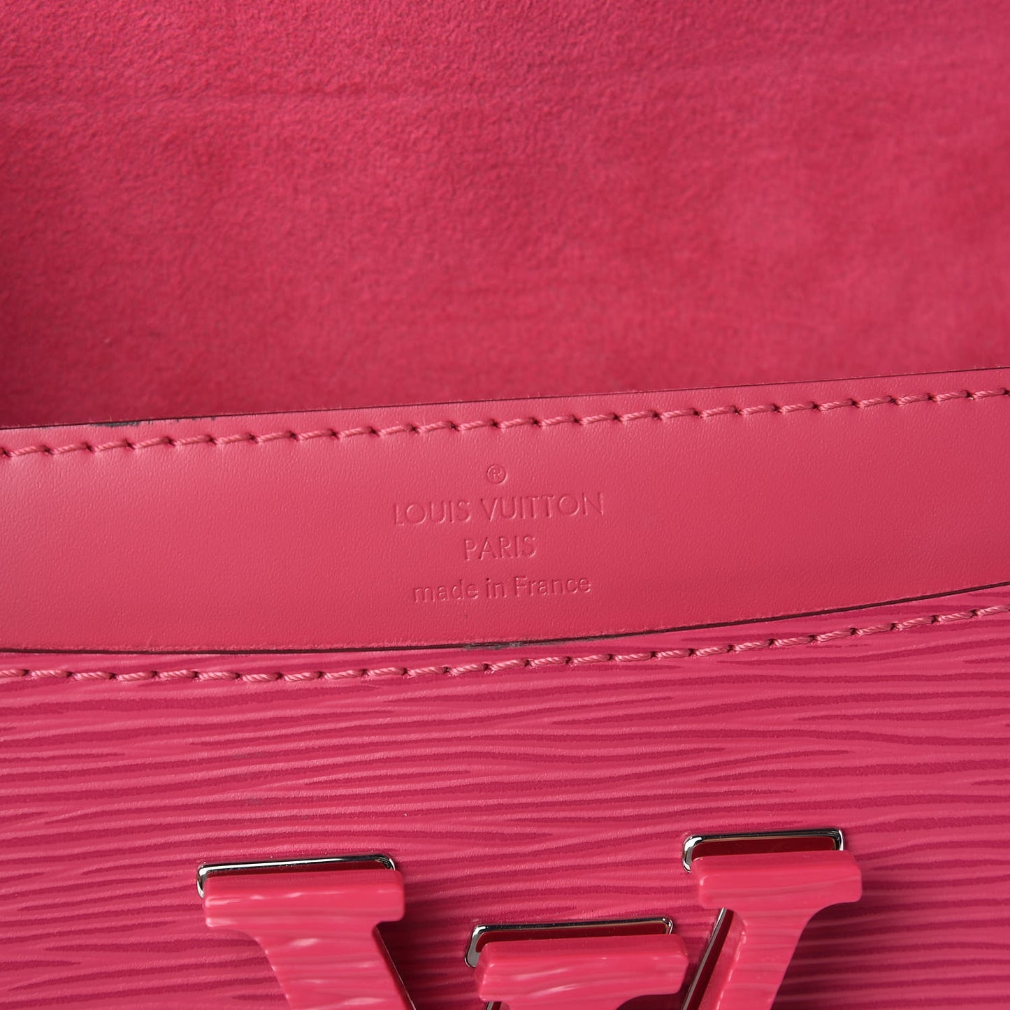 Epi Louise Strap PM Pivoine