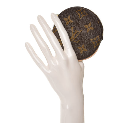 Louis Vuitton Monogram Round Coin Purse 2 of 6