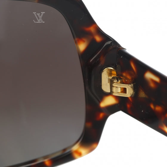Louis Vuitton Tortoise Obsession Carre Landscape Sunglasses 5 of 9