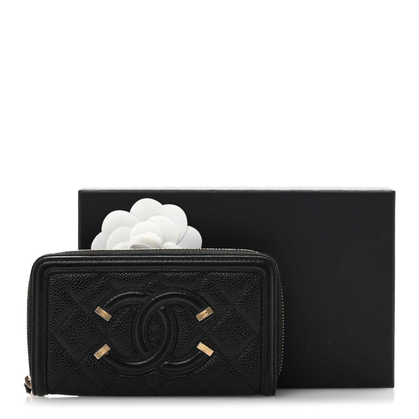 Caviar Quilted Medium Filigree Zip Around Wallet Black
