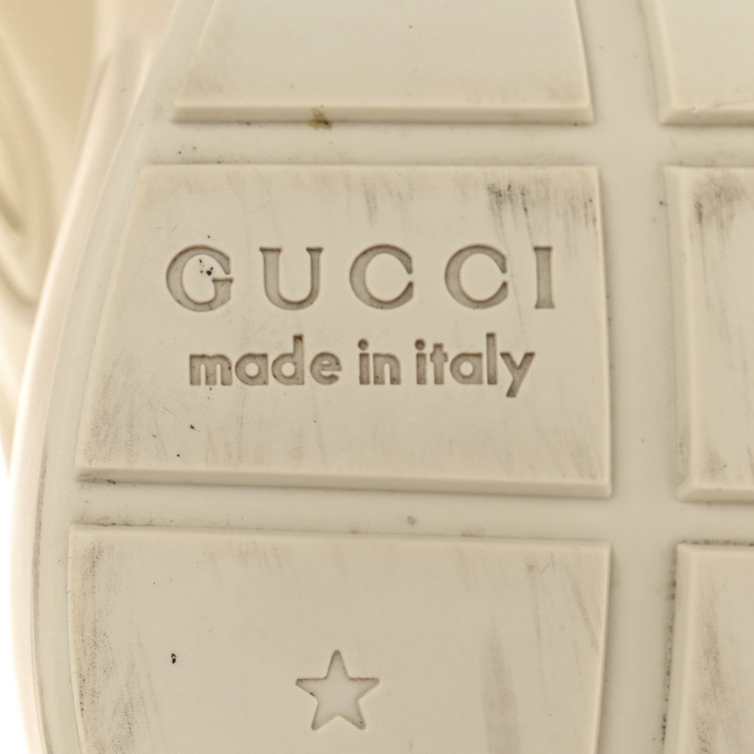 Gucci Calfskin Heart Rhyton Sneakers 38.5 Ivory 8 of 9