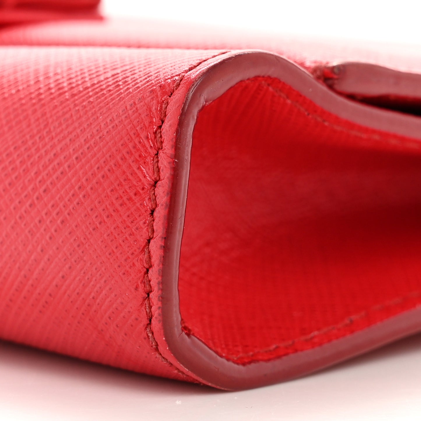 Hammered Calfskin Mini Miss Vara Bow Chain Bag Red