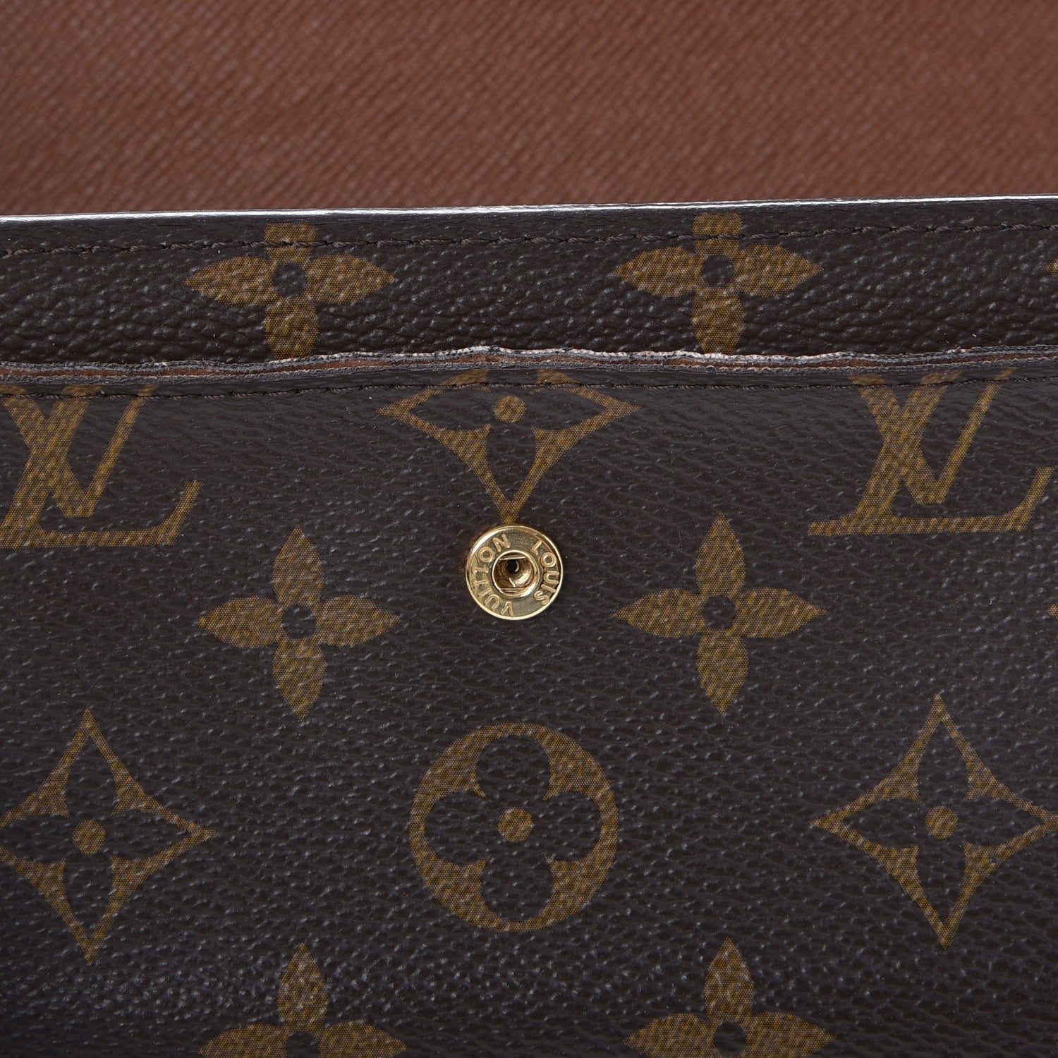 Louis Vuitton Monogram Alexandra Wallet 9 of 11
