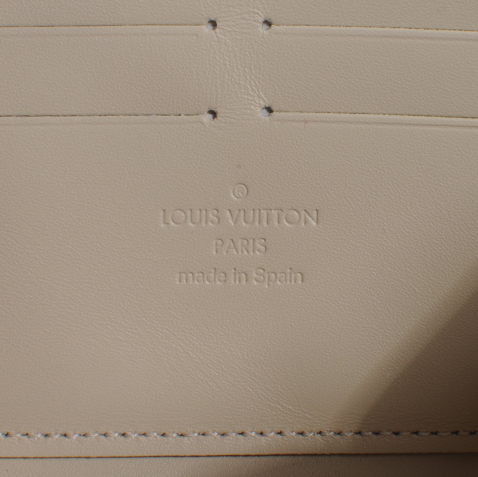 Louis Vuitton Vernis Leopard Zippy Wallet Blanc Corail 6 of 6