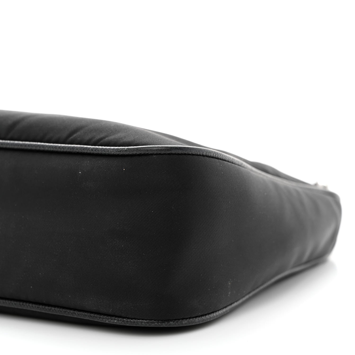Prada Nylon Re-Edition 2005 Shoulder Bag Black 12 of 15