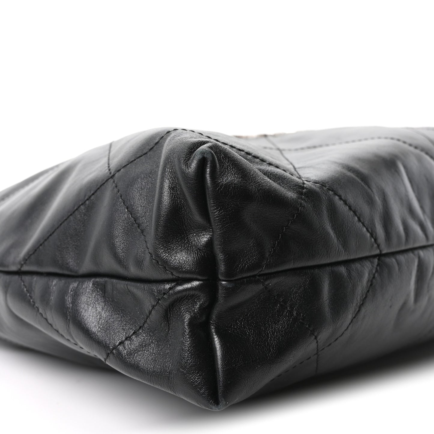 Shiny Calfskin Quilted Small Chanel 22 Black