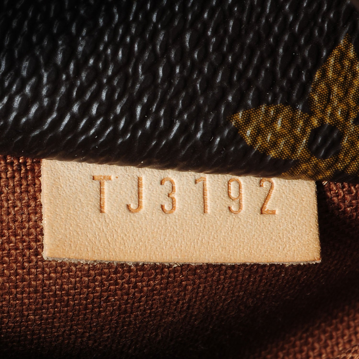 Louis Vuitton Monogram Totally MM 5 of 6