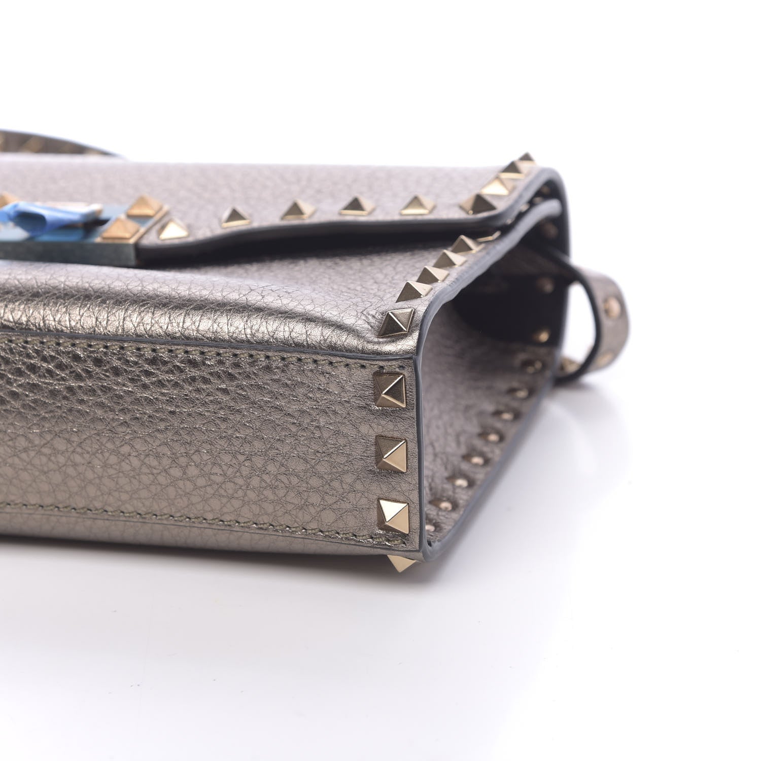 Valentino Garavani Metallic Pebbled Calfskin Medium Rockstud Flip Lock Crossbody Bag Sasso 9 of 12