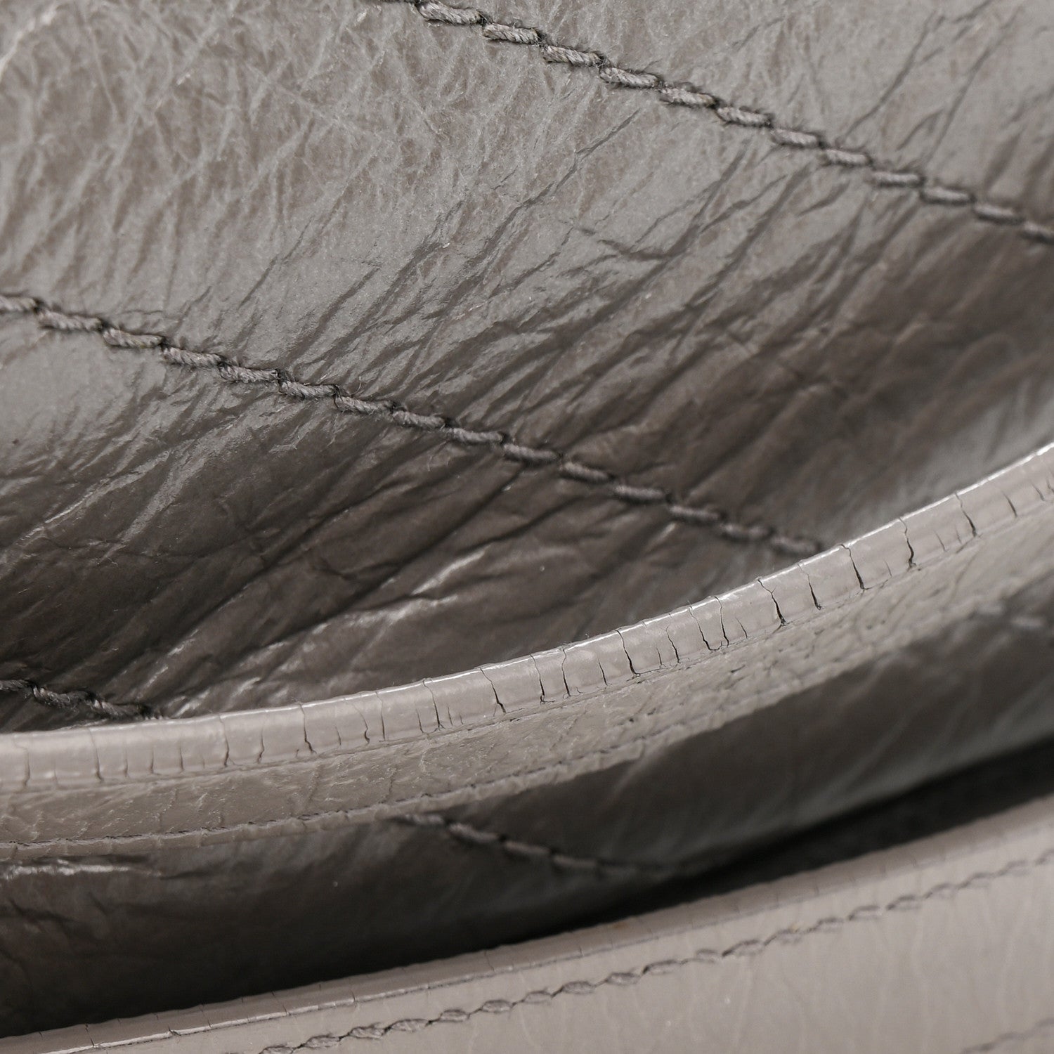 Saint Laurent Crinkled Calfskin Matelasse Monogram Medium Niki Chain Satchel Storm 12 of 15