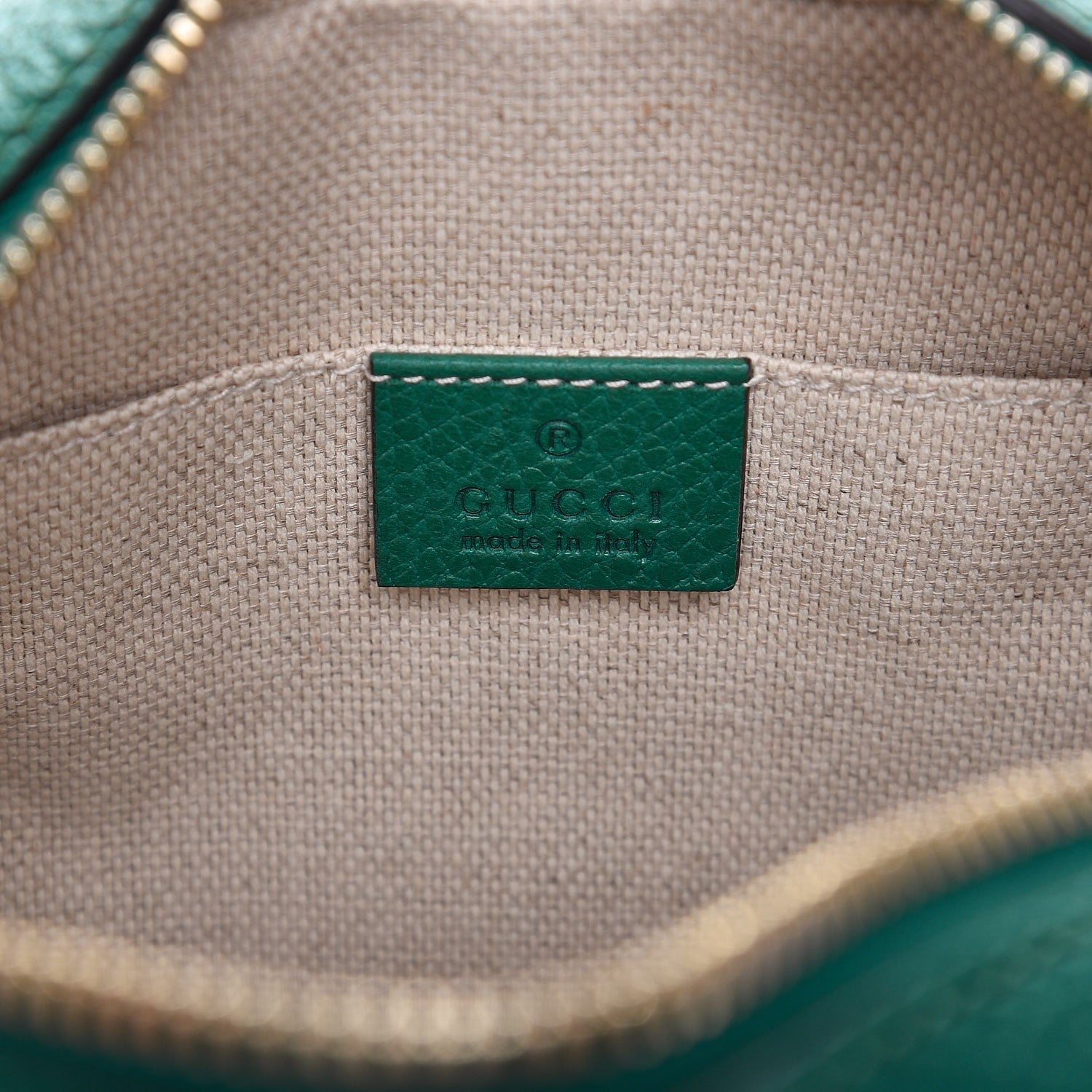 Gucci Pebbled Calfskin Small Soho Disco Bag Emerald Green 6 of 7