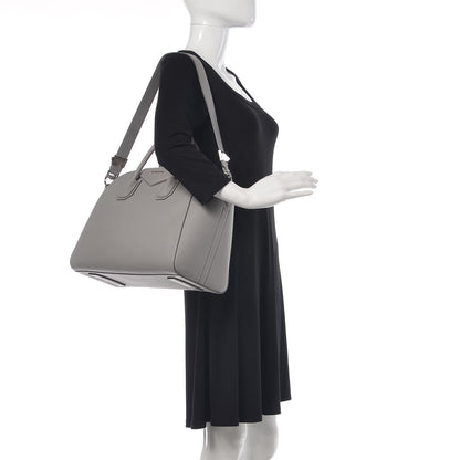 Givenchy Sugar Goatskin Medium Antigona Pearl Grey 2 of 14