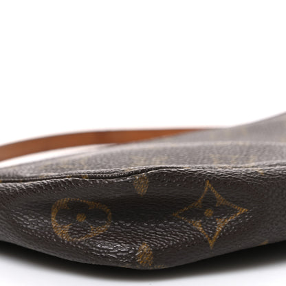 Louis Vuitton Monogram Pochette Accessories 9 of 10
