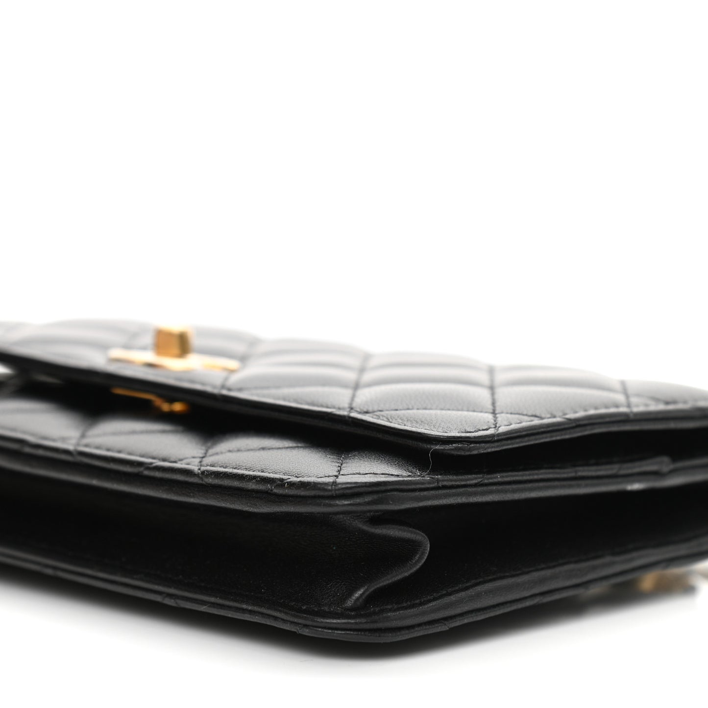 Lambskin Quilted CC Pearl Crush Wallet on Chain WOC Black