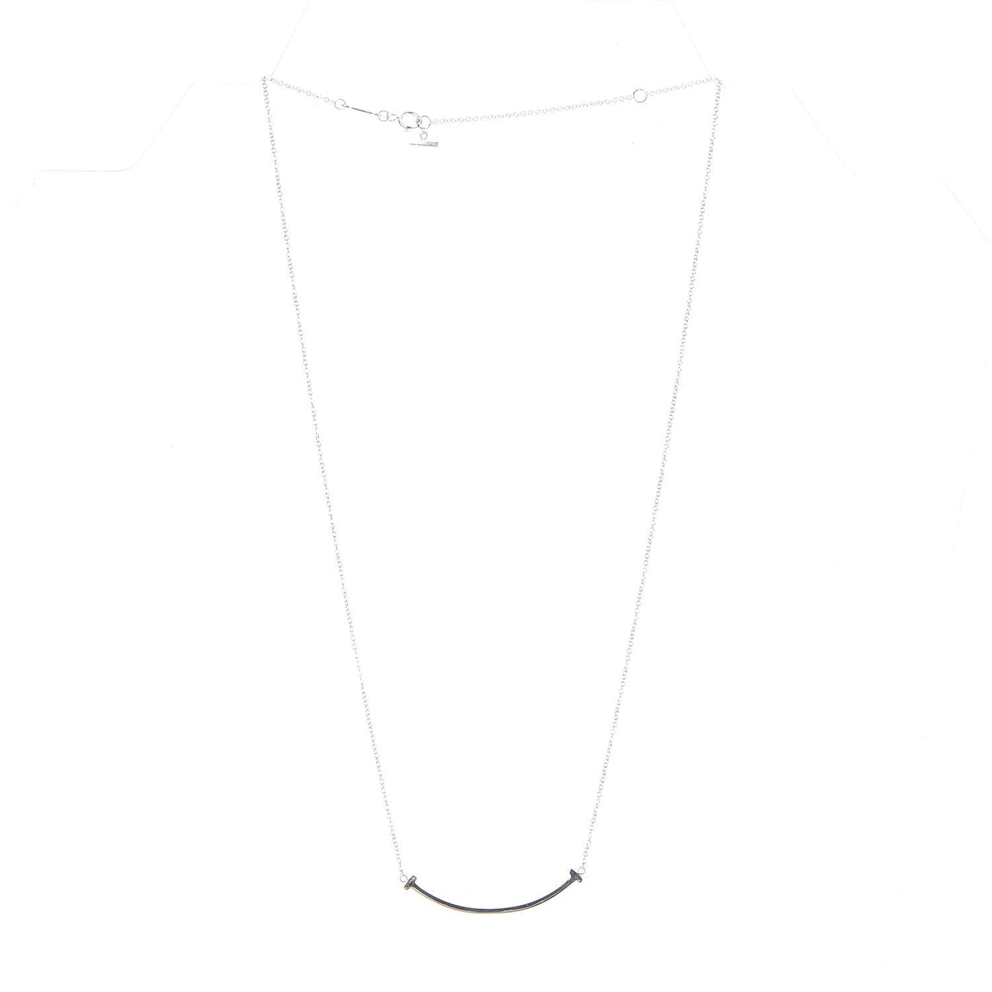18K White Gold Small T Smile Pendant Necklace