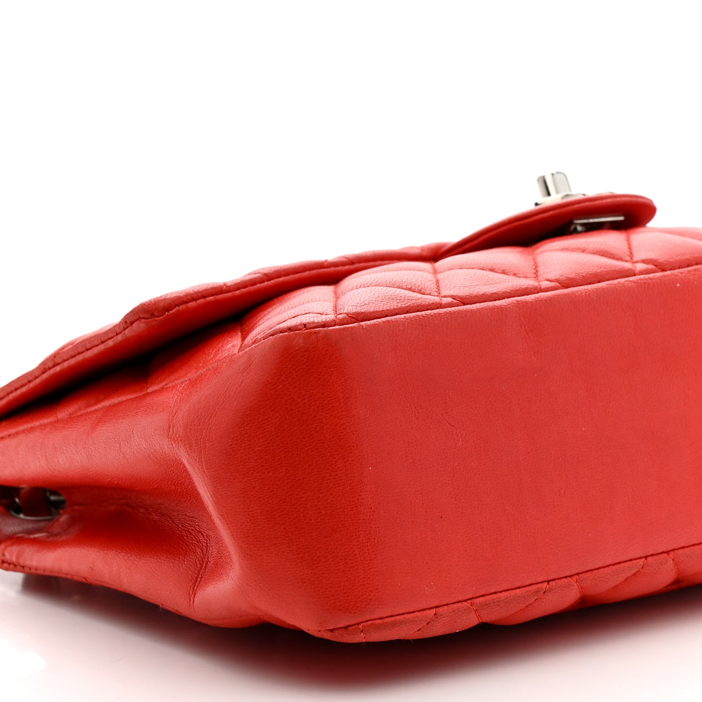 Lambskin Quilted Medium Single Flap Red
