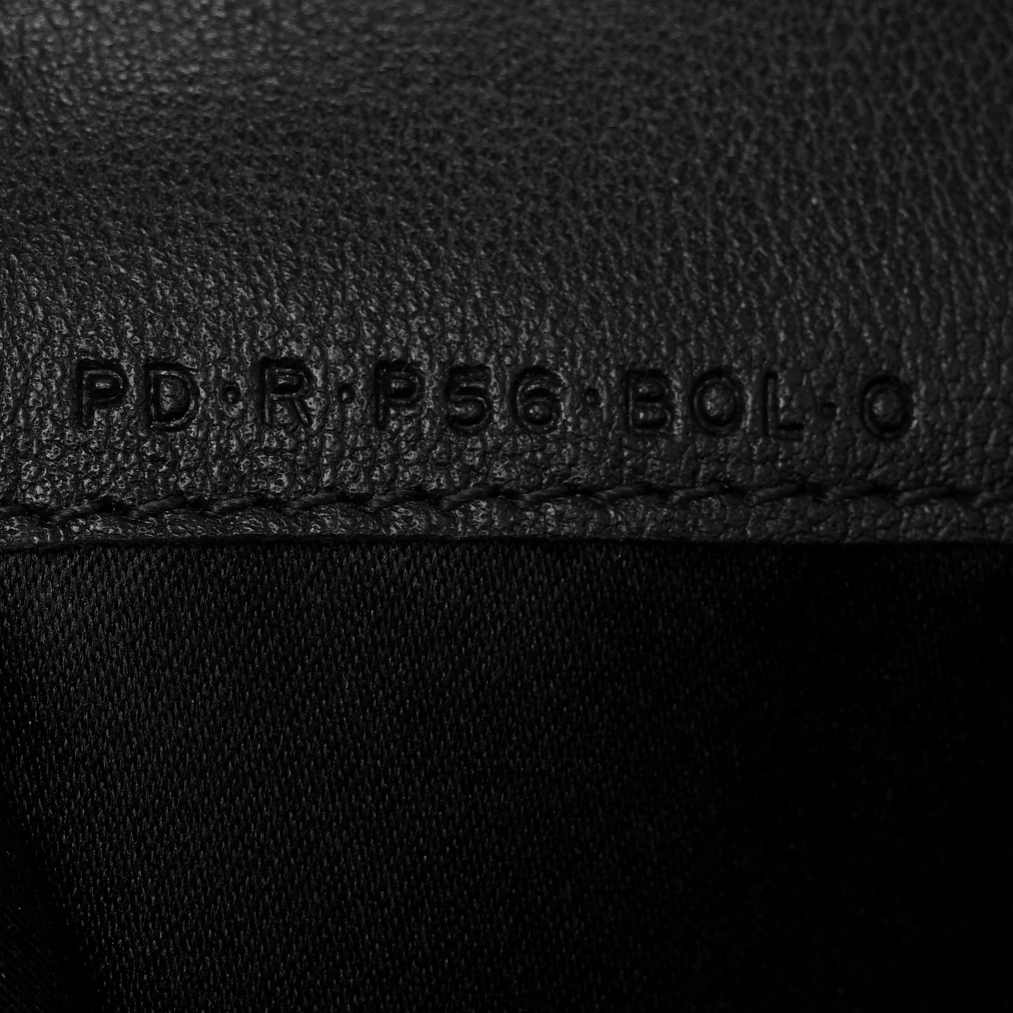 Vitello Large Rockstud Envelope Clutch Black