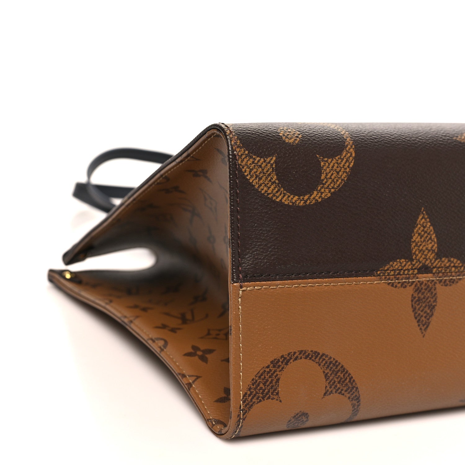 Louis Vuitton Reverse Monogram Giant Onthego MM 8 of 9
