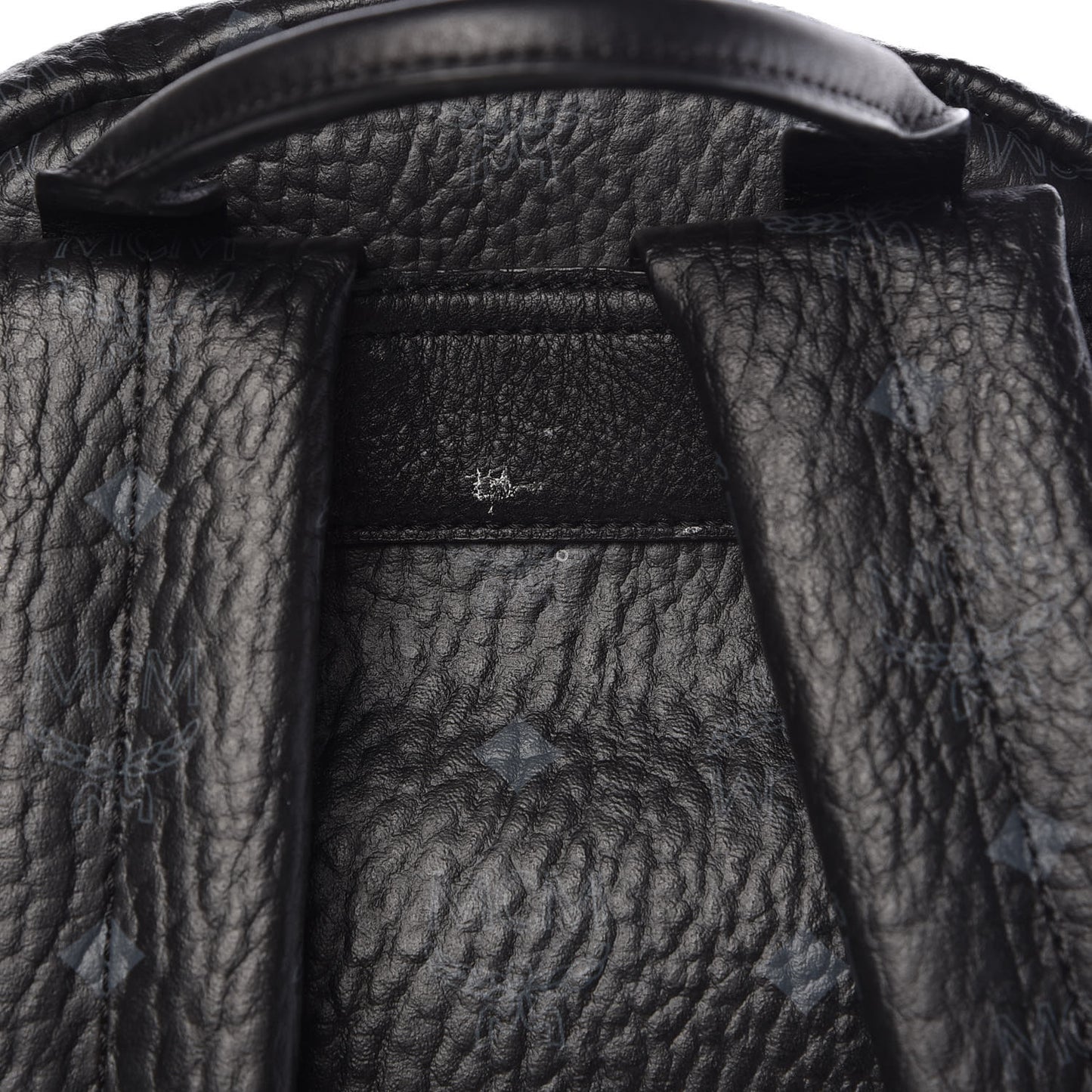 Visetos Studded Medium Stark M Backpack Black