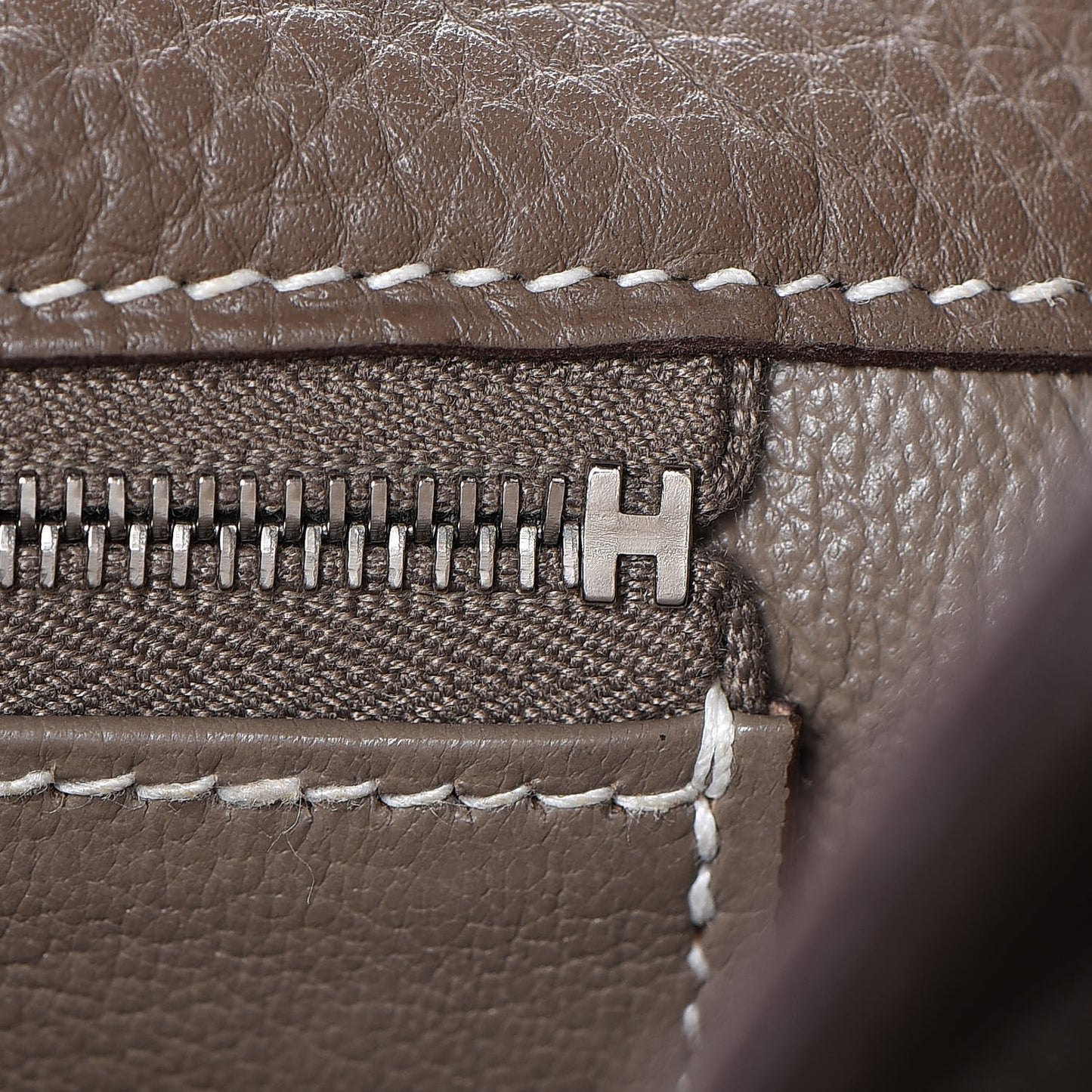 Taurillon Clemence Shoulder Kelly 40 Etoupe