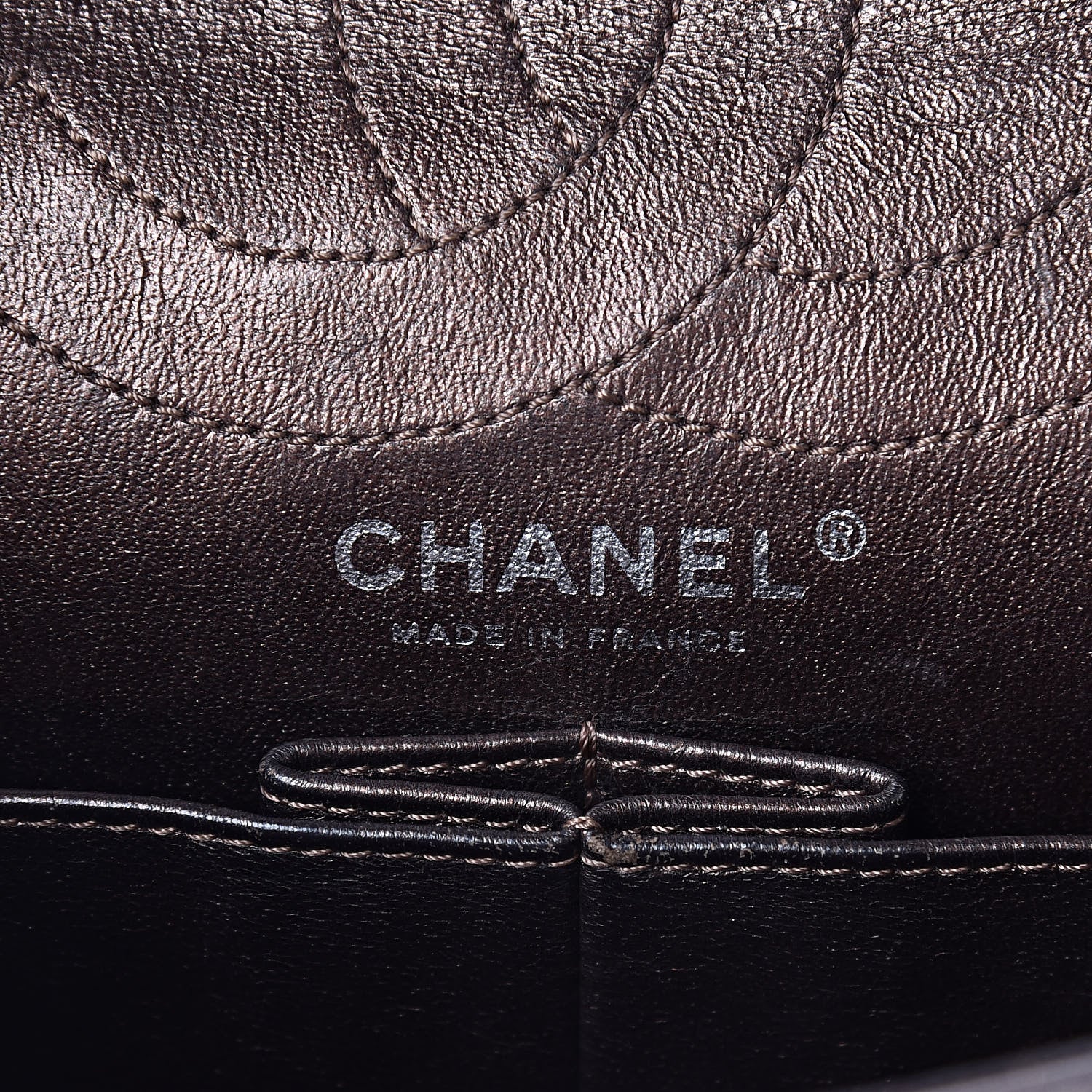 Chanel Metallic Aged Calfskin 2.55 Reissue 226 Flap Bronze 6 of 16