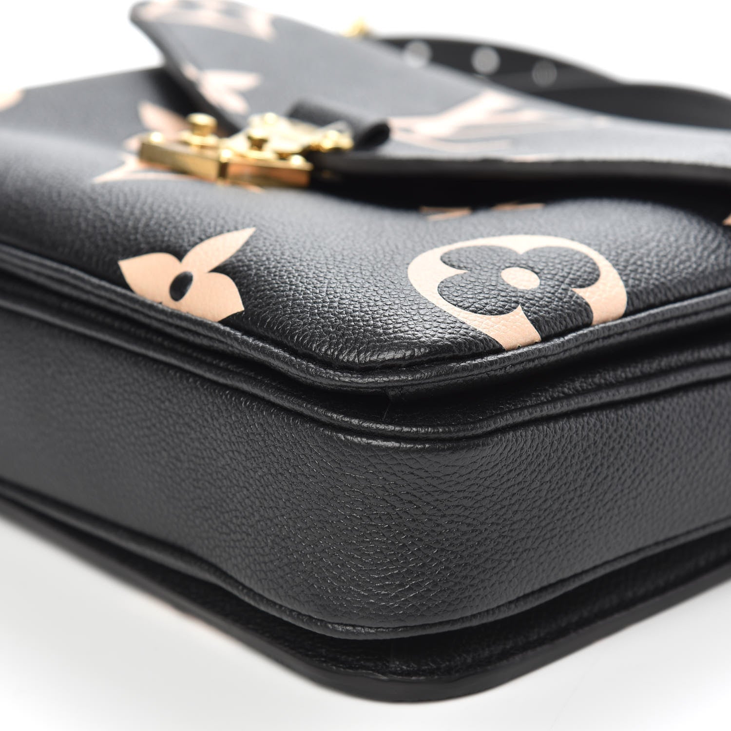 Louis Vuitton Empreinte Monogram Giant Pochette Metis Black Beige 8 of 8