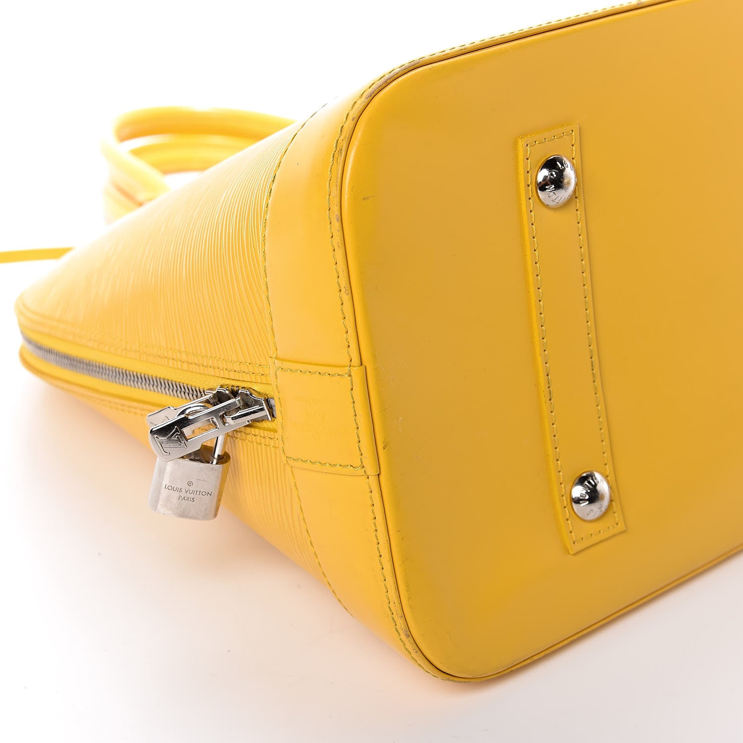 Louis Vuitton Epi Alma GM Citron 11 of 12
