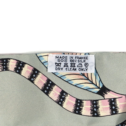 Hermes Silk The Savana Dance Twilly Vert Amande Rose 3 of 4