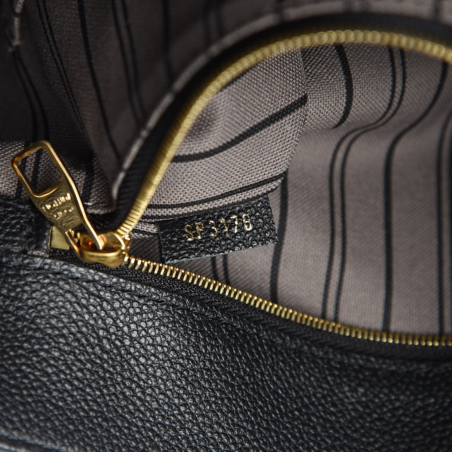 Empreinte Spontini Black
