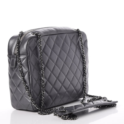 Chanel Metallic Lambskin Plexiglass Evening Art Camera Case Silver 3 of 9
