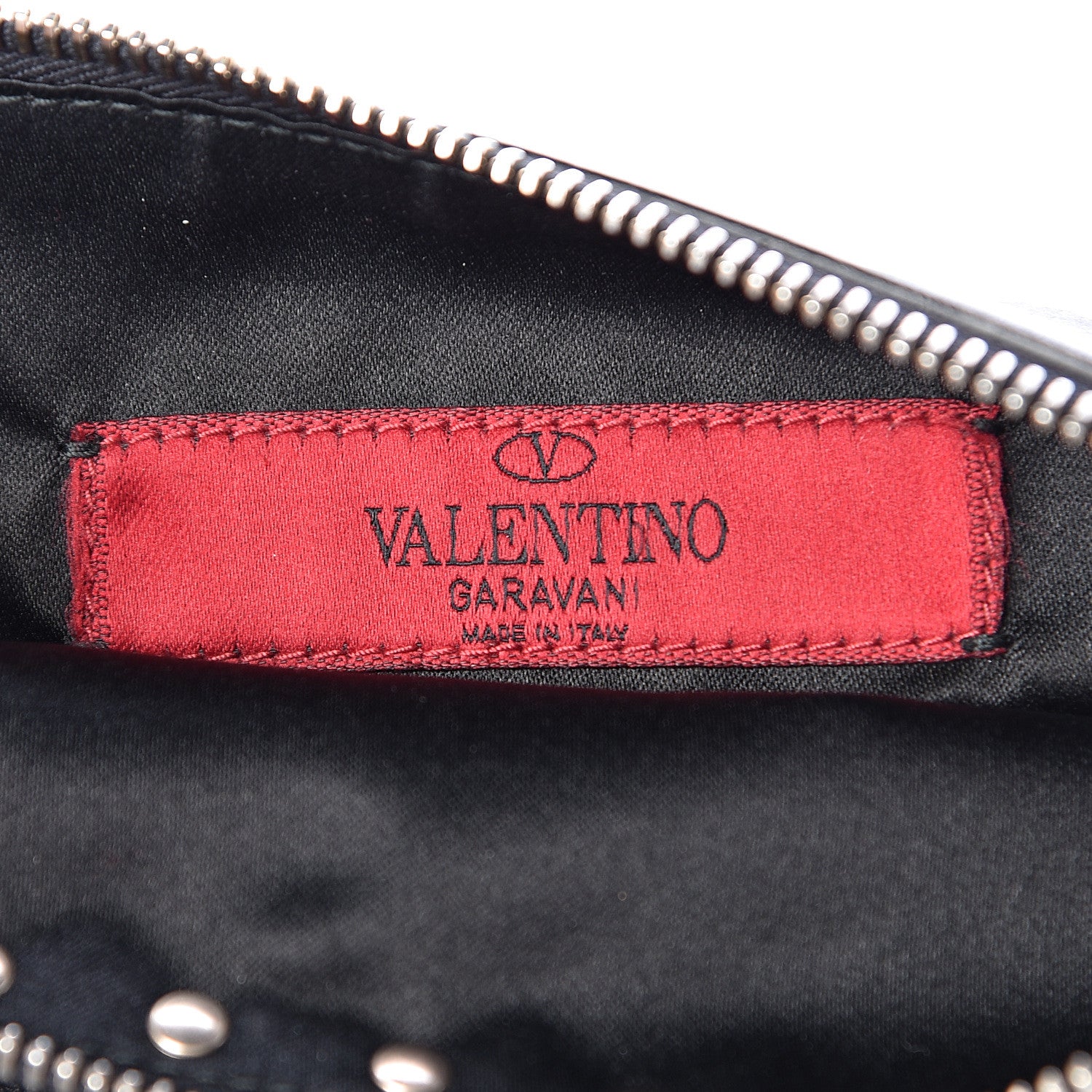 Valentino Garavani Vitello Medium Rockstud Zip Pouch Black 6 of 6