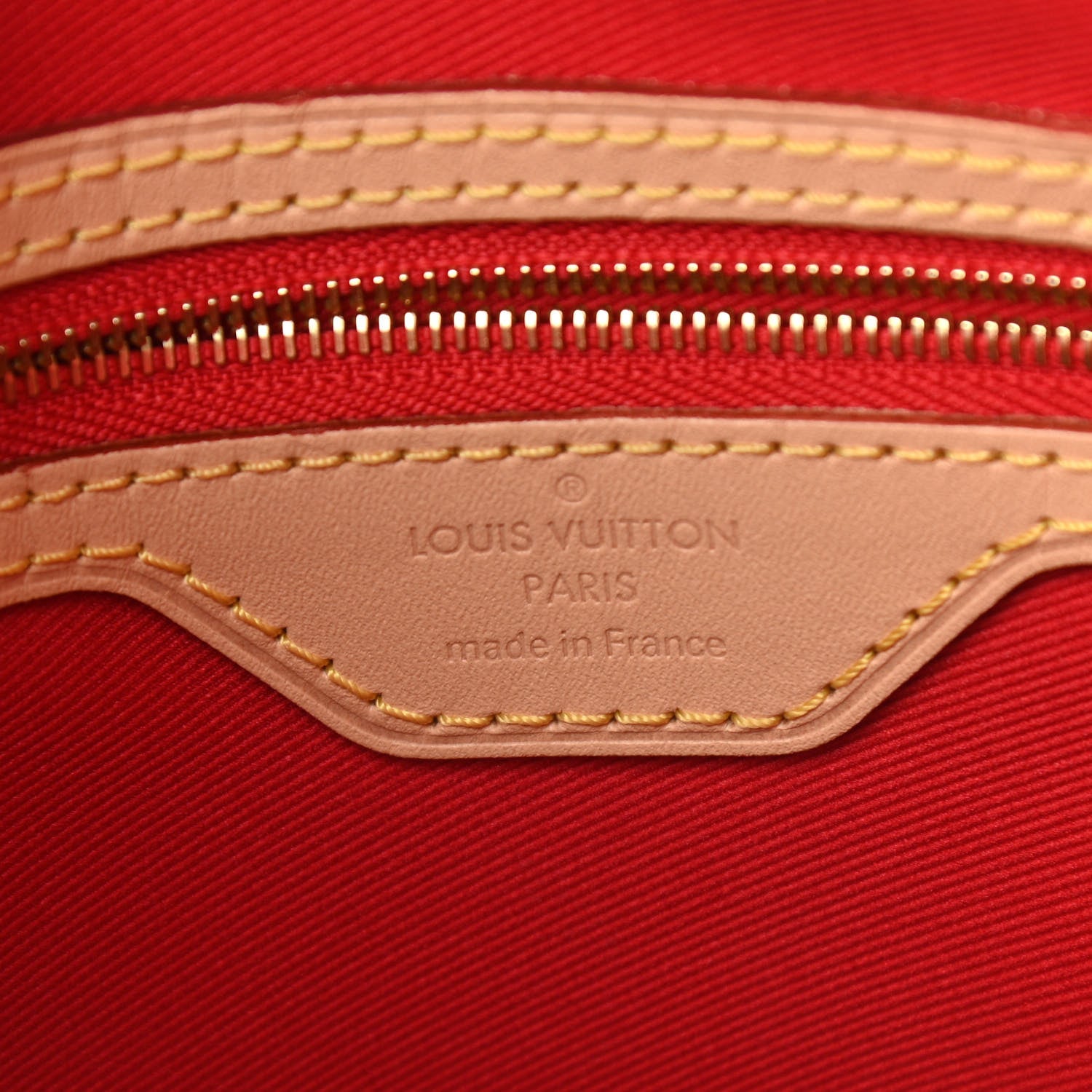 Louis Vuitton Monogram Carry It 6 of 9
