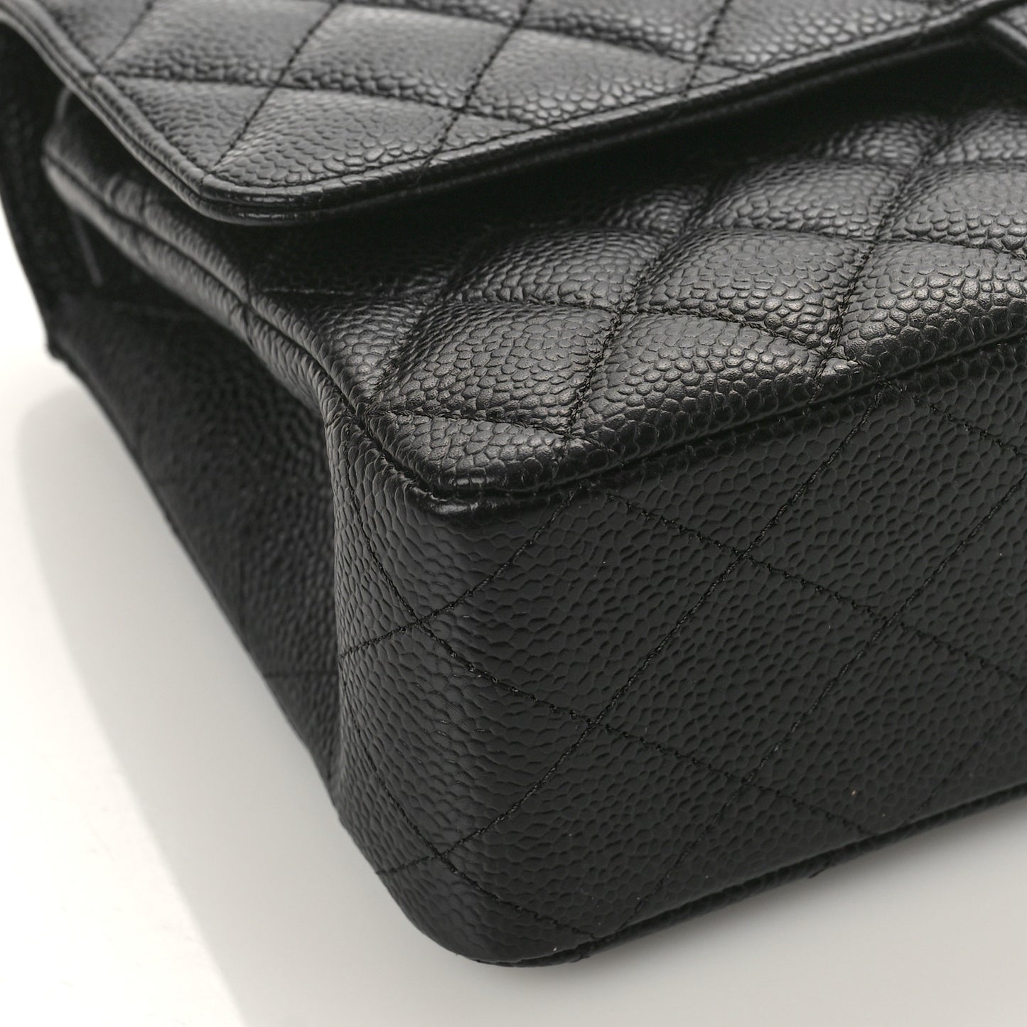 Caviar Quilted Medium Double Flap Black