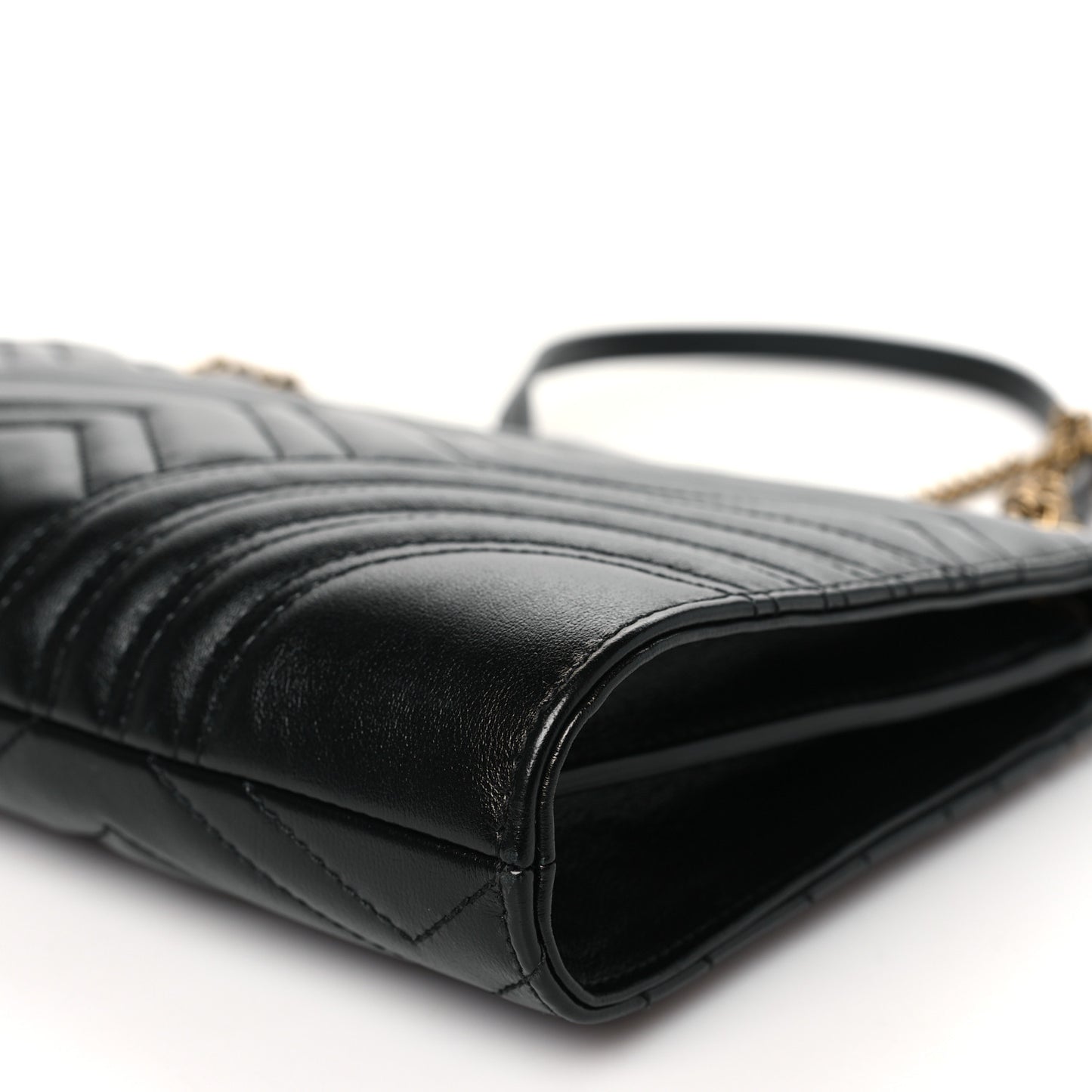 Azalea Calfskin Matelasse Heart Medium GG Marmont Slim Shoulder Bag Black