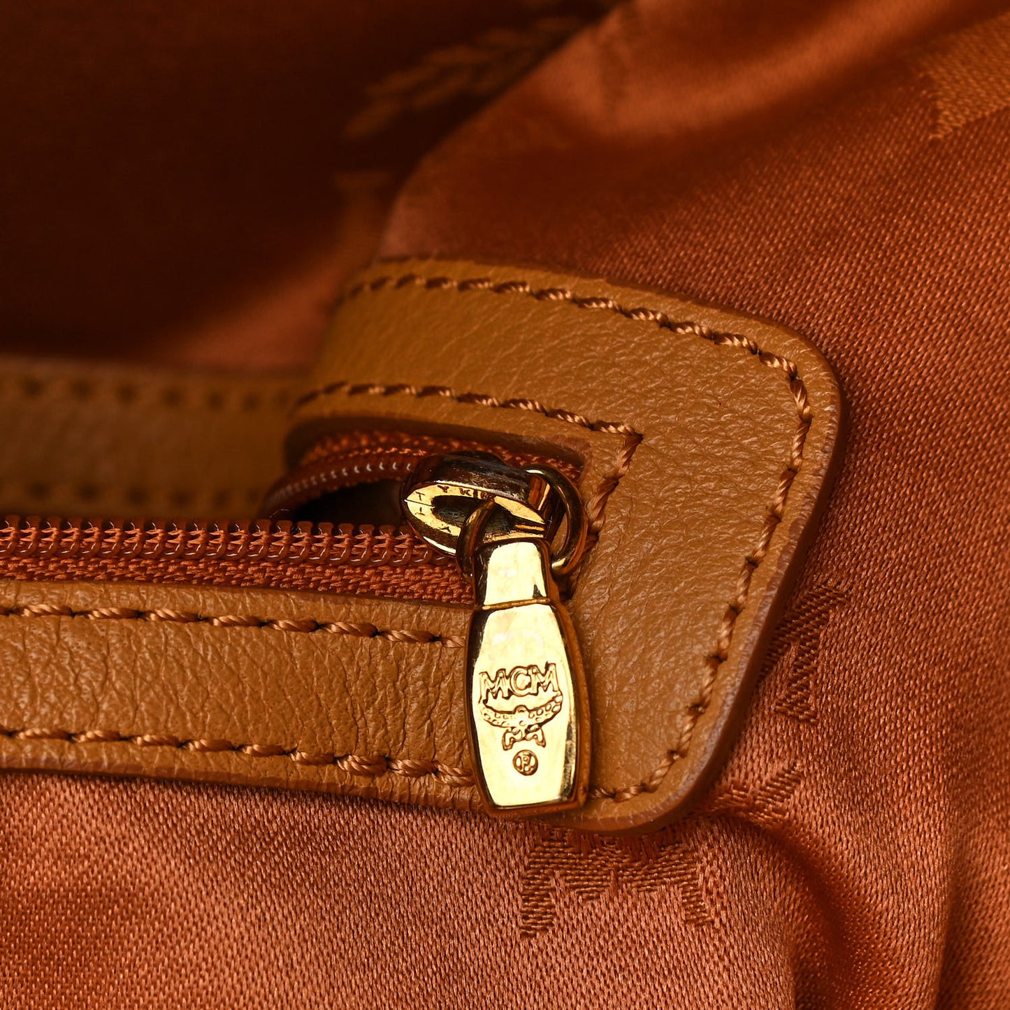 Visetos Medium Stud Stark Backpack Cognac