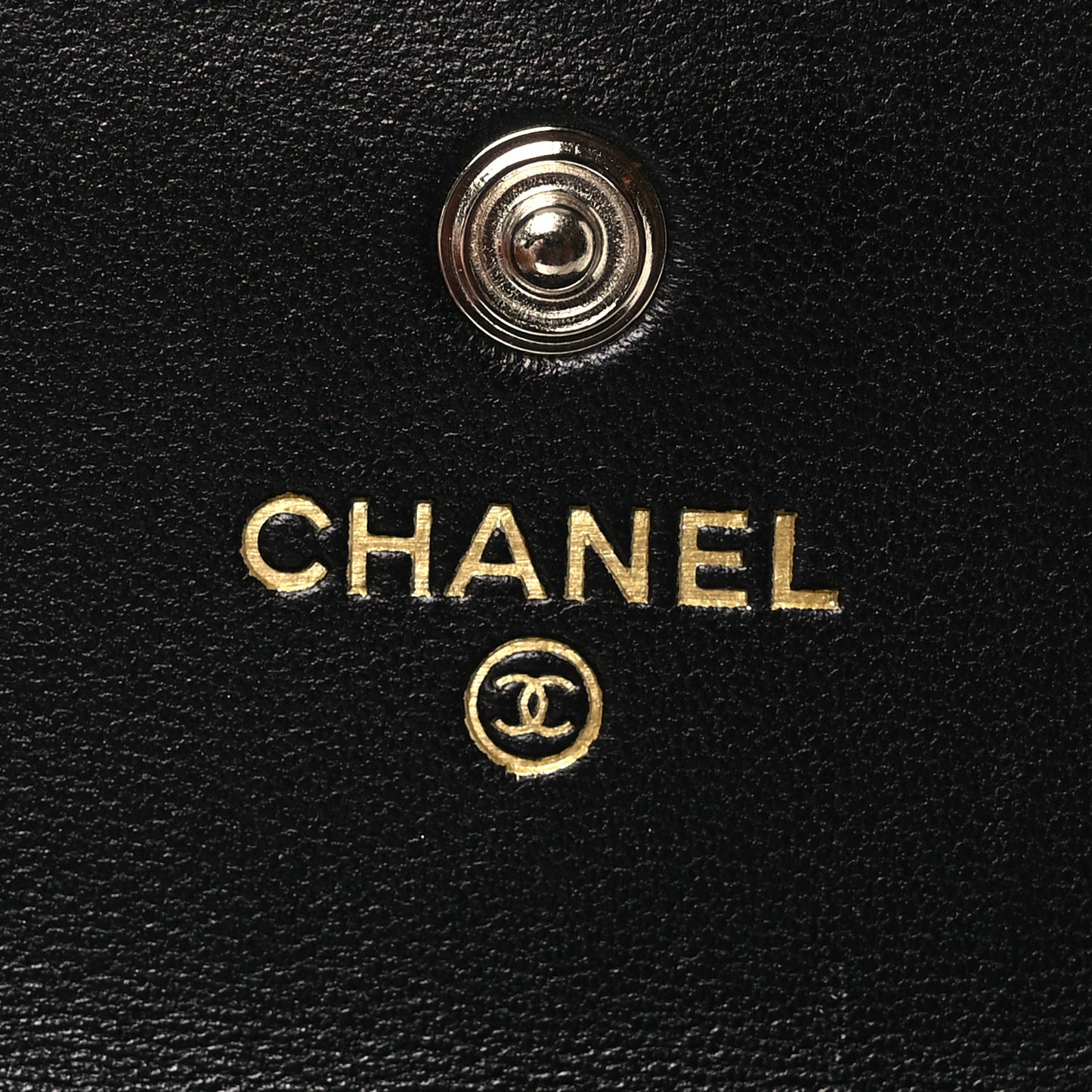 Lambskin Quilted Pearl CC Chanel Flap Card Holder Black