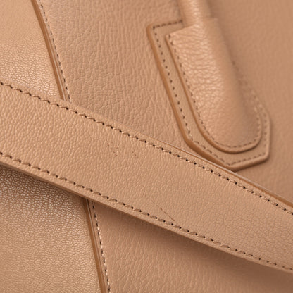 Givenchy Sugar Goatskin Medium Antigona Nude 7 of 9