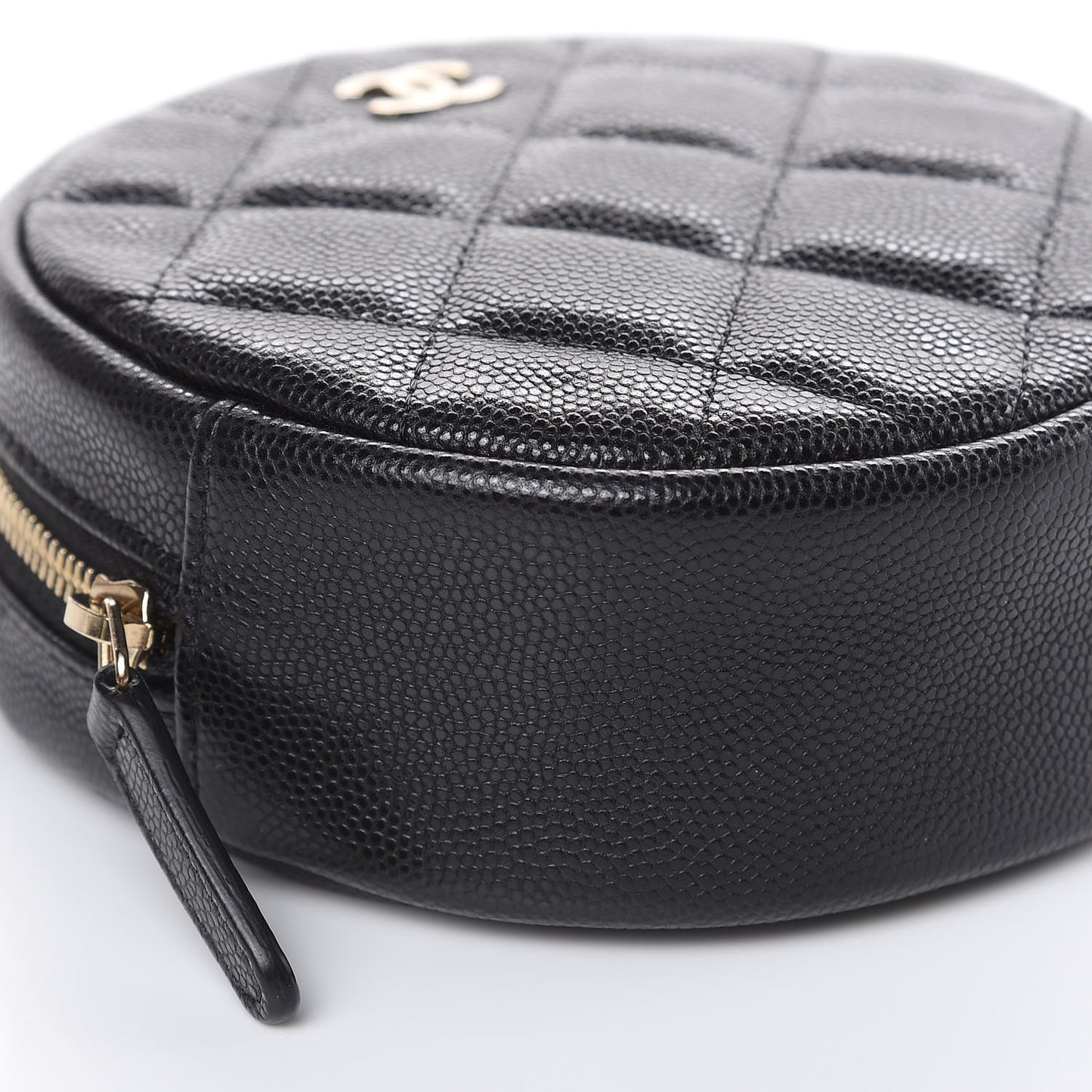 Caviar Quilted Round Clutch With Chain Black