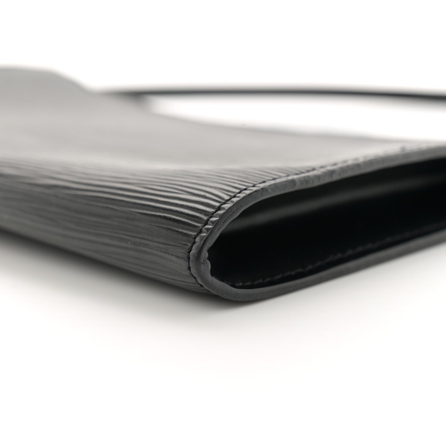 Epi Pochette Accessories 24 Black