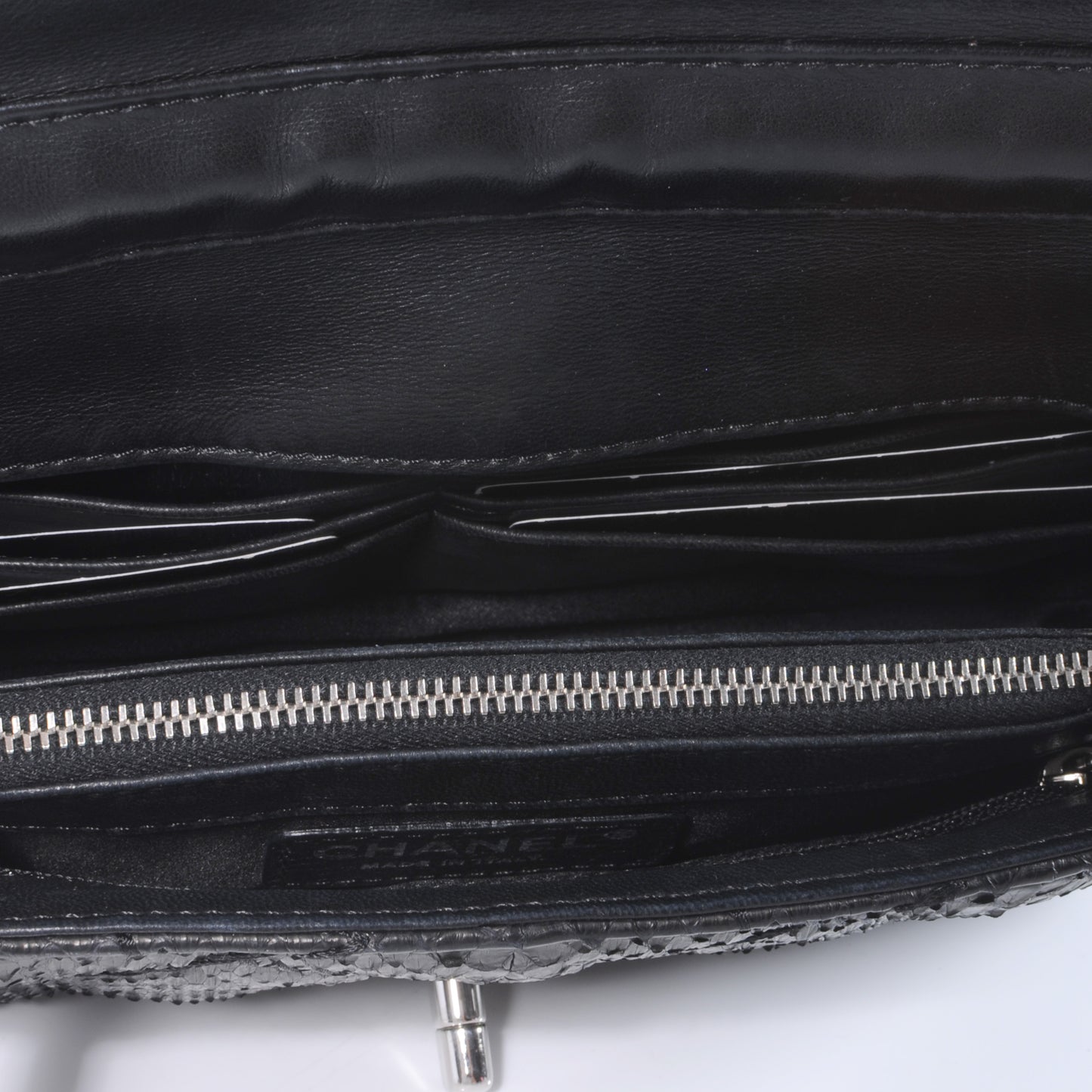 Python Ultimate Stitch Flap Black