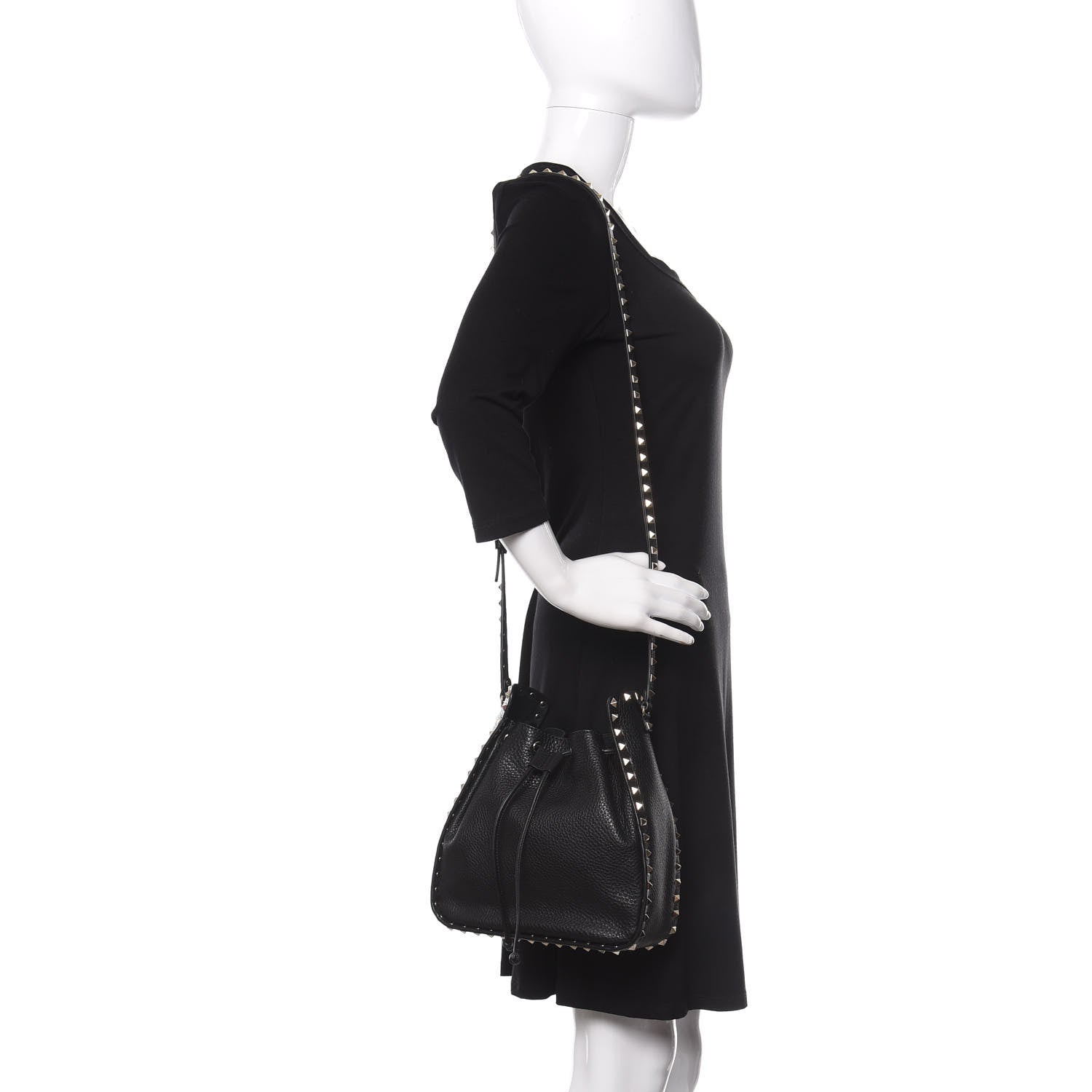 Valentino Garavani Grained Calfskin Rockstud Bucket Bag Black 2 of 9