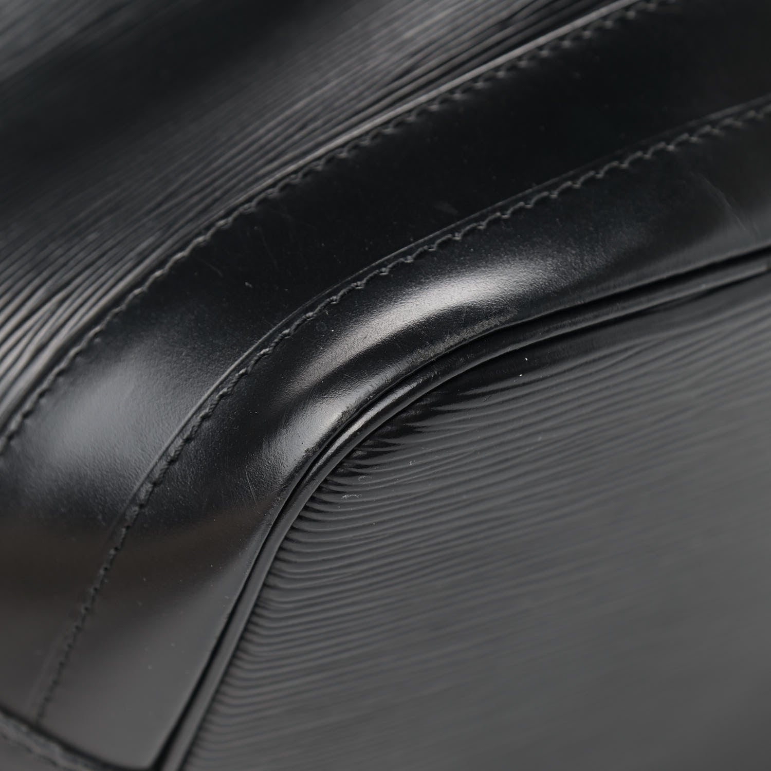 Louis Vuitton Epi Noe Black 10 of 16